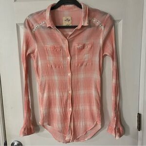 Hollister Juniors Button Down Plaid Shirt Light Pink Lace Accent Long Sleeve Med